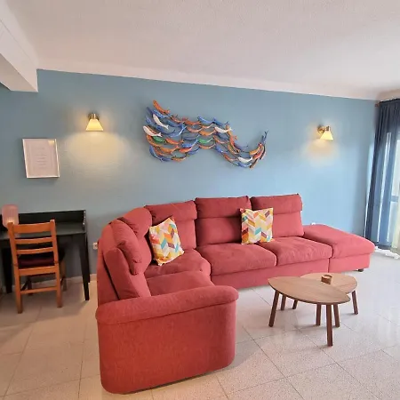 Casa Mar E Sol, New Near The With Balcony Sesimbra