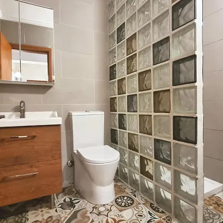 Casa Mar E Sol, New Near The With Balcony Sesimbra