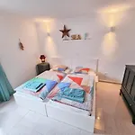 Casa Mar E Sol, New Near The With Balcony Sesimbra