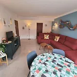 Casa Mar E Sol, New Near The With Balcony Lägenhet Sesimbra